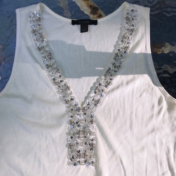 Express size large Rare white & silver sequined ribbed V-neck tank top - Picture 4 of 12
